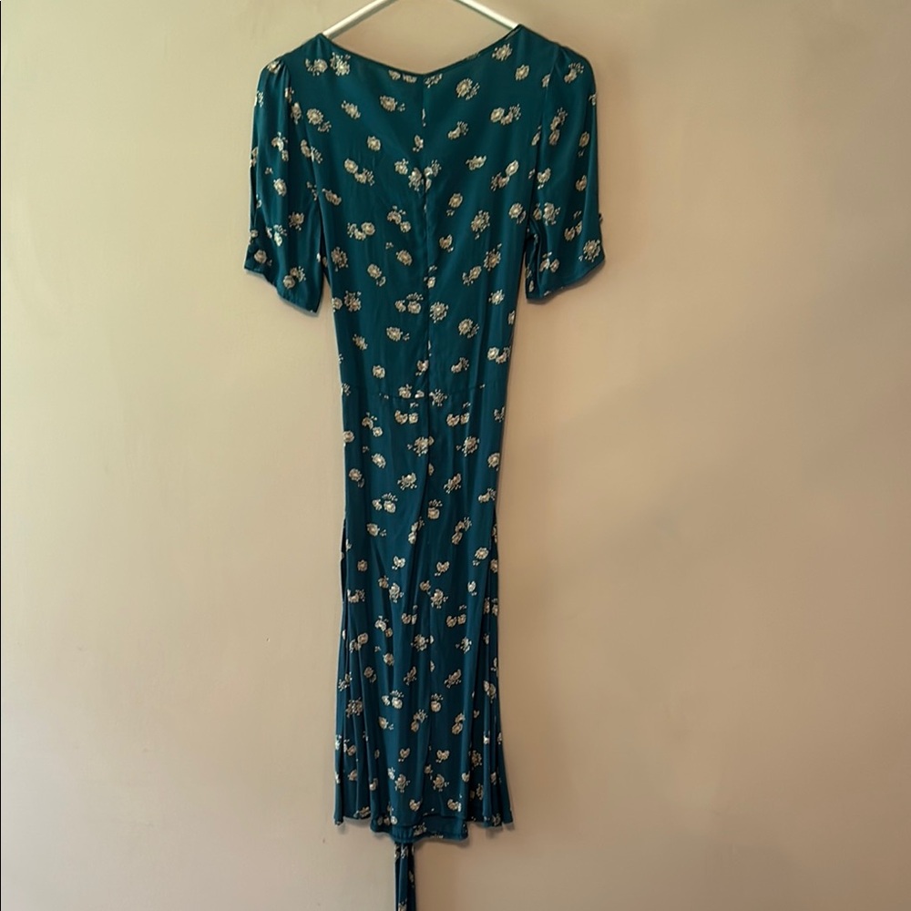 Topshop Green Flutter Sleeve V-Neck Midi Sundress